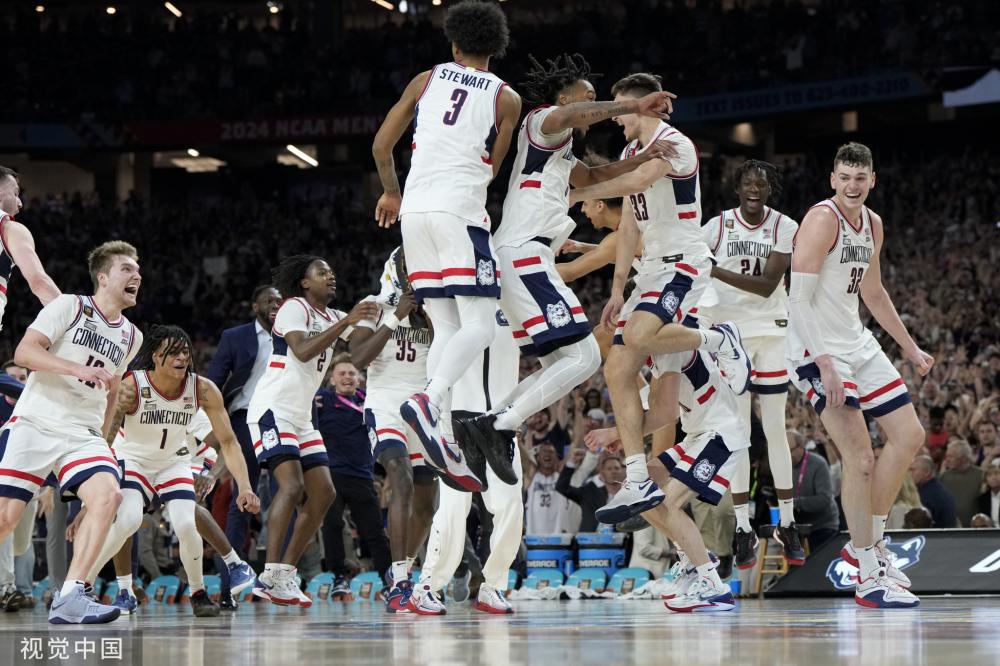 女足球员也 女足球员也